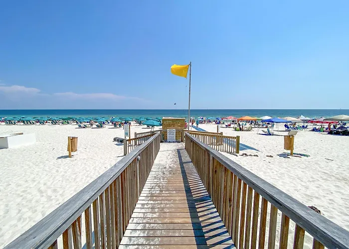 Apartment Avalon 810 Beachfront Amazing Views Wrap Around Balcony Amenities