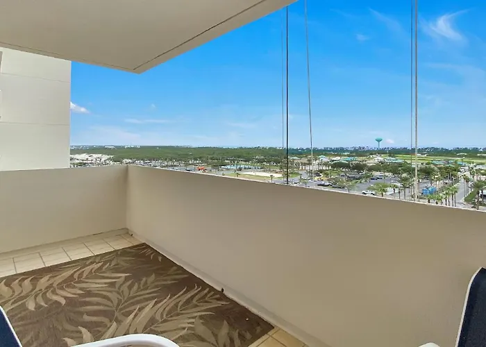 Avalon 810 Beachfront Amazing Views Wrap Around Balcony Amenities Apartment